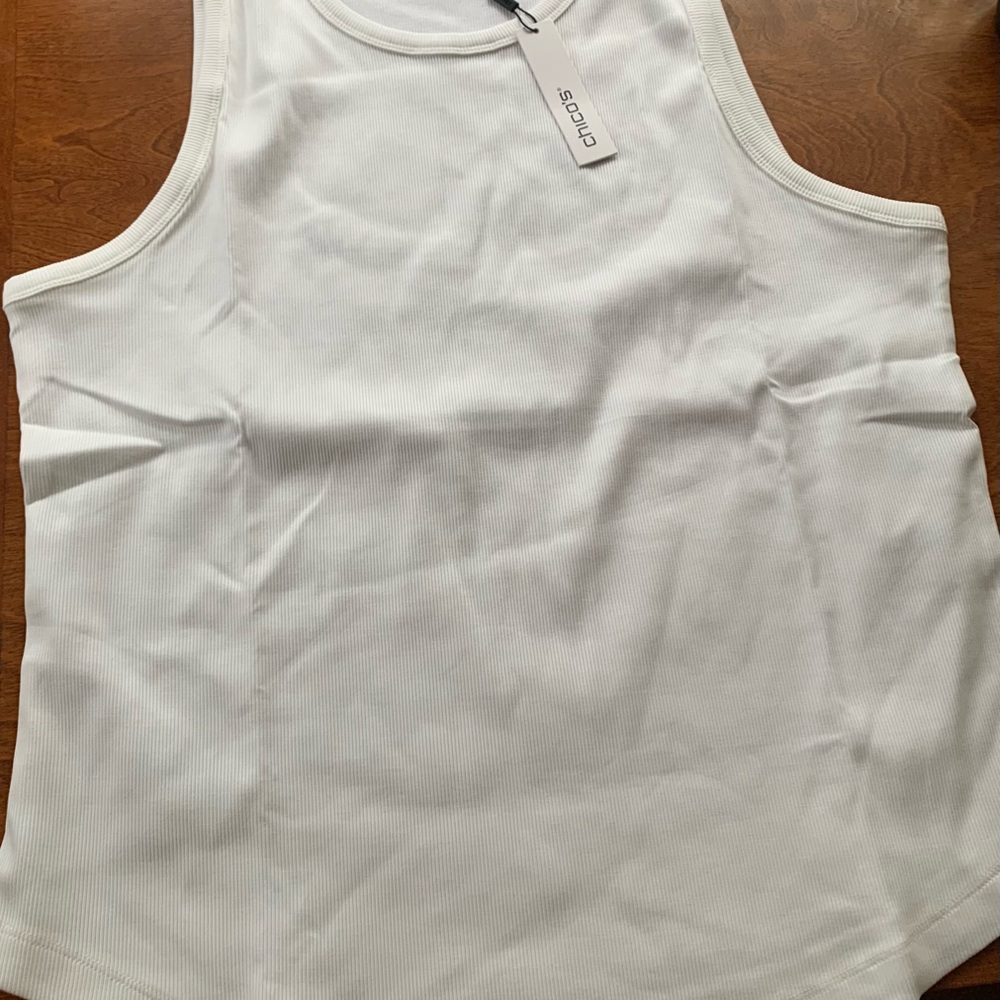 Chico's White Sleeveless Tank Top